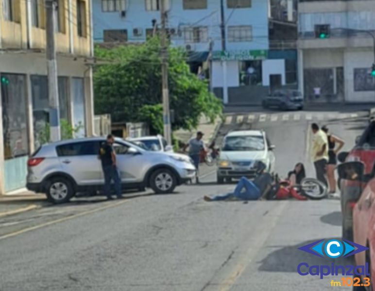 Rádio Capinzal Colisão Entre Carro E Moto Deixa Dois Feridos No Centro De Capinzal 9902