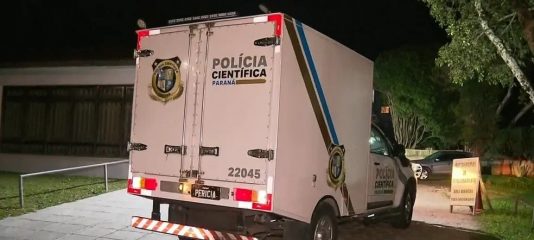 Bebê foi esquecido dentro de veículo pelo pai (Foto: g1/Divulgação RPC)