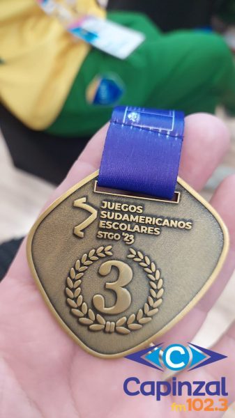 Enxadrista de Lacerdópolis conquista medalha de bronze no Campeonato Sul- americano Escolar no Chile