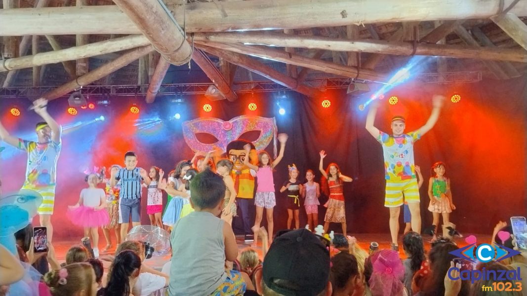 Carnaval Infantil contou com grande público em Capinzal