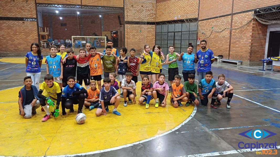 Projeto social leva Doutrina Cristã e atividades esportivas para crianças em Capinzal