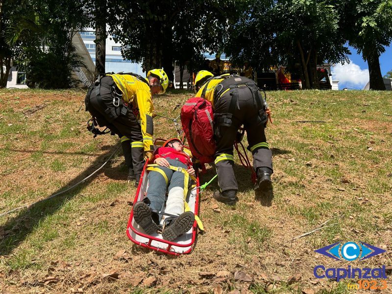 Corpo de Bombeiros realiza treinamento de resgate em Capinzal