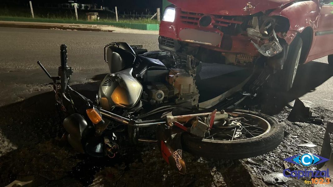 Colisão entre carro e moto deixa jovem ferido na Cidade Alta em Capinzal