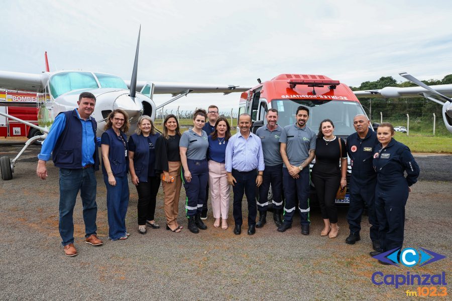 Governador Jorginho Mello realiza a entrega de aeronave em Joaçaba que facilitará o serviço aeromédico
