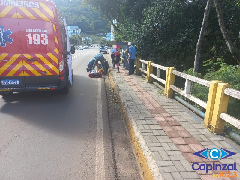 Criança que transitava com bicicleta sobre ponte é atropelada em Salto Veloso