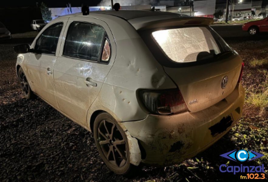 Capinzal: Jovem retorna da faculdade e encontra carro danificado em estacionamento