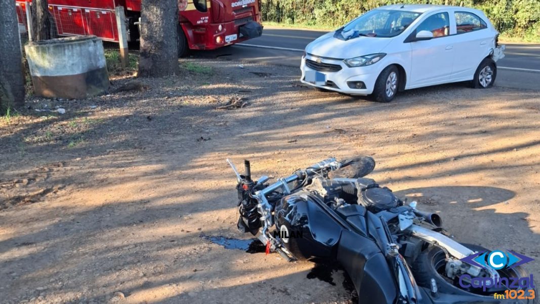 Colisão entre carro e moto deixa homem morto na SC-135 em Ibiam