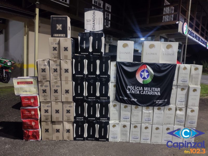 Polícia Militar Rodoviária apreende 420 garrafas de vinho argentino em Treze Tílias