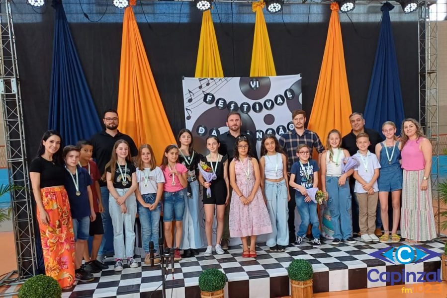 VI Festival Municipal da Canção Escolar foi realizado com sucesso em Ouro