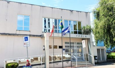 Foto: Fórum da Comarca de Capinzal - Capinzal FM