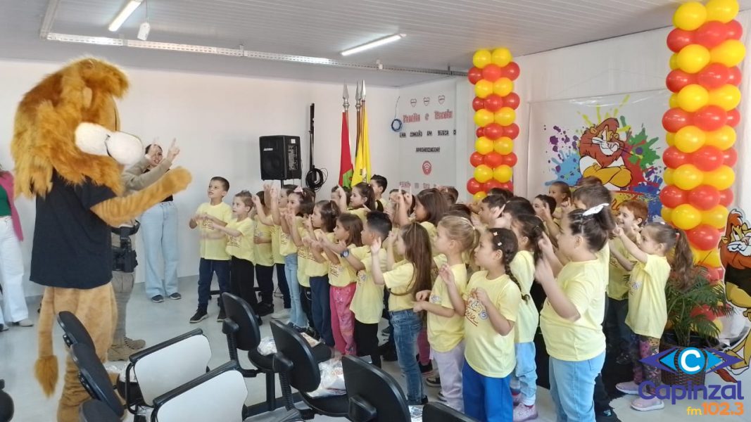 Ouro forma a primeira turma do PROERD Kids