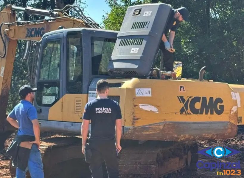 Máquina da Prefeitura de Erval Velho tem motor danificado em ato de vandalismo