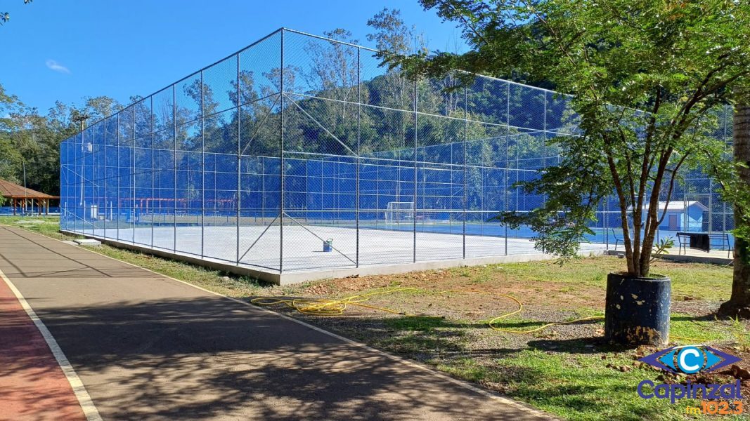 Revitalização da Área de Lazer Dr. Arnaldo Favorito sofre atraso e novo prazo é solicitado