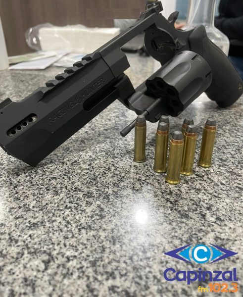 Homem é preso com arma de fogo de uso restrito em Campos Novos