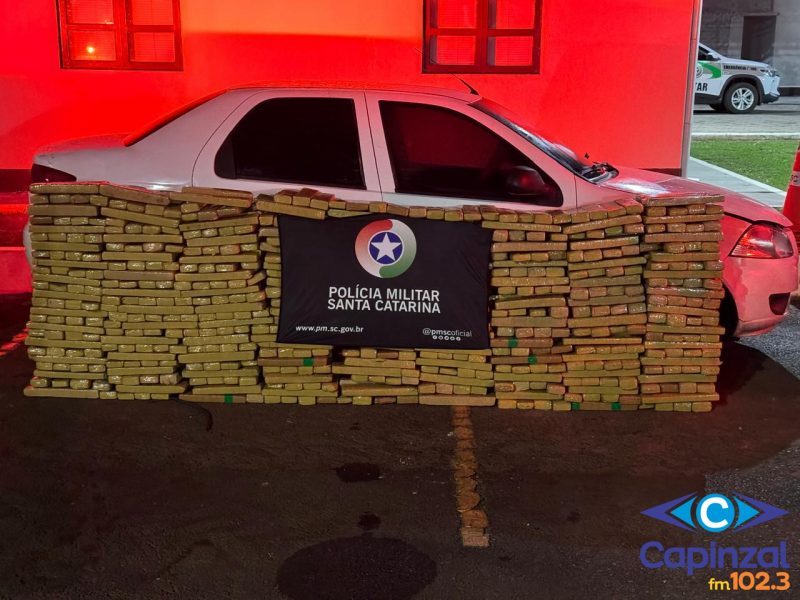 Dupla é presa com 640kg de maconha, munições e carro adulterado em Curitibanos