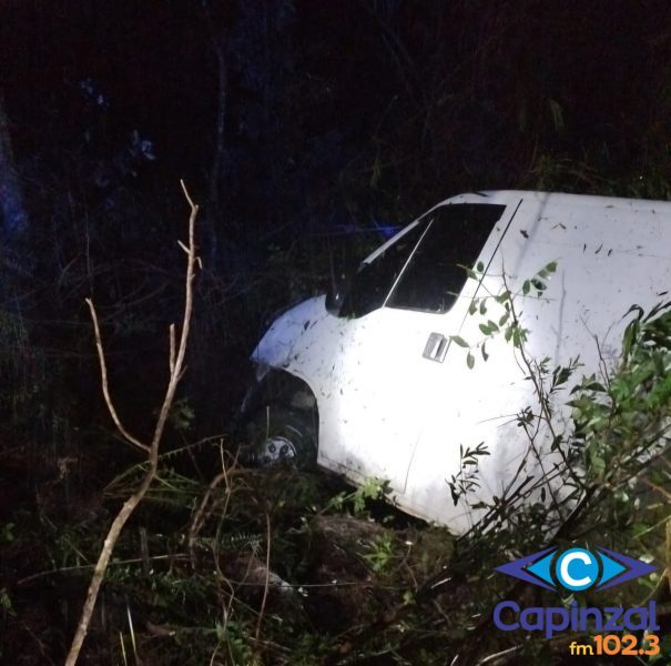 Saída de pista é registrada na BR-470 em Campos Novos