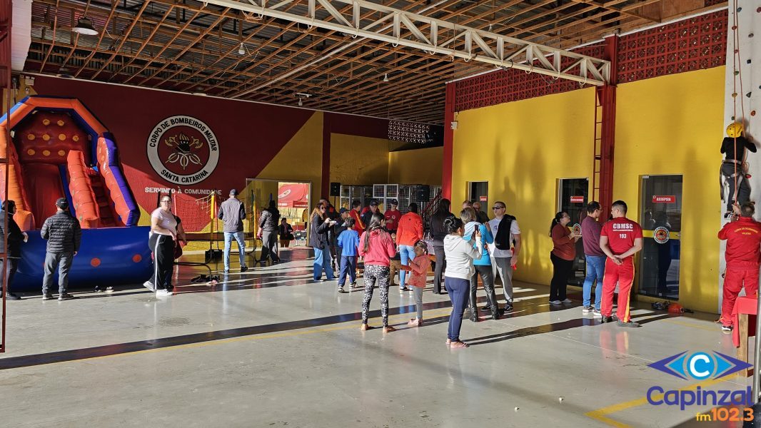 Corpo de Bombeiros de Capinzal realiza “Quartel de Portas Abertas” em comemoração aos 26 anos