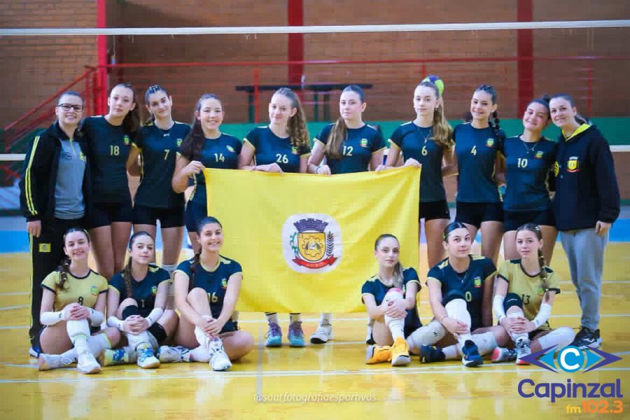 Voleibol feminino de Ouro vence na estreia da fase microrregional da OLESC