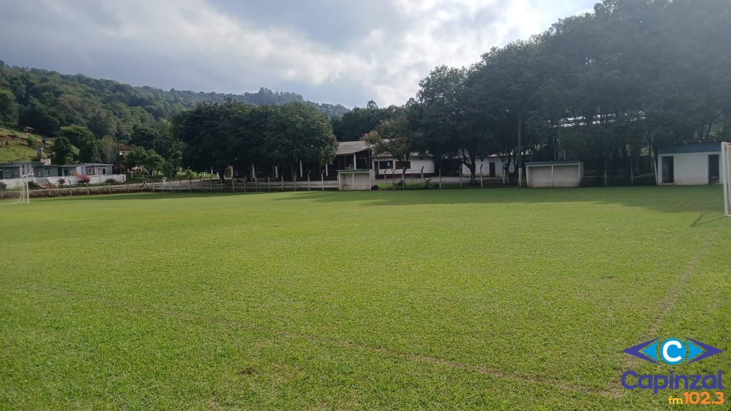 Finalistas do Municipal de Futebol Suíço de Ouro serão definidos neste fim de semana