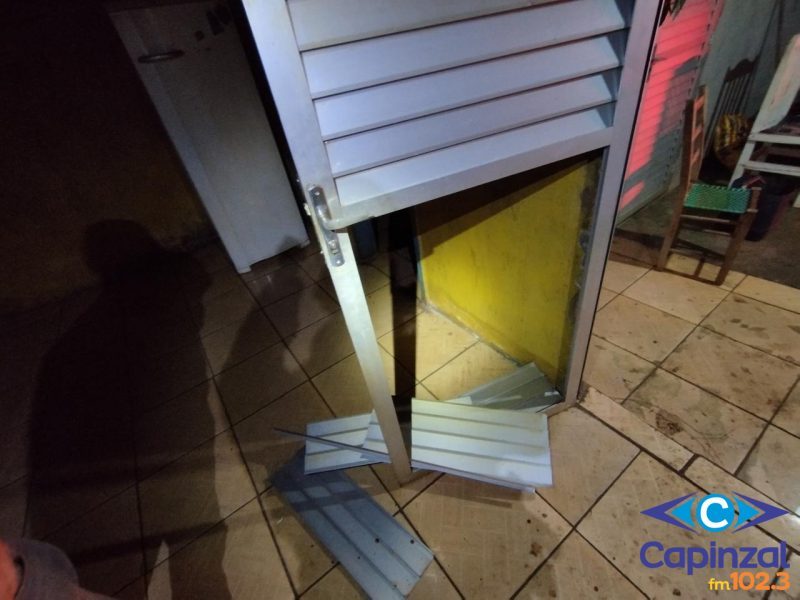 Casal de idosos é agredido durante tentativa de roubo em Água Doce