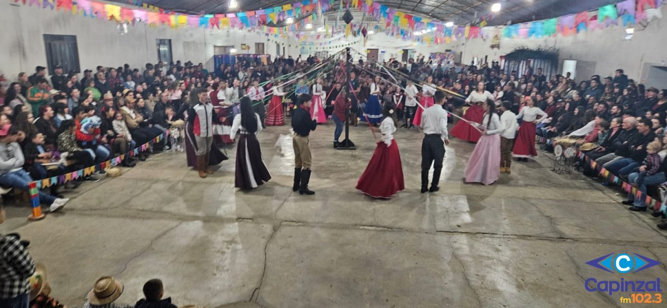 XII Arraiá da Escola Frei Crispim e Ensino Municipal Santa Lúcia reúne grande público