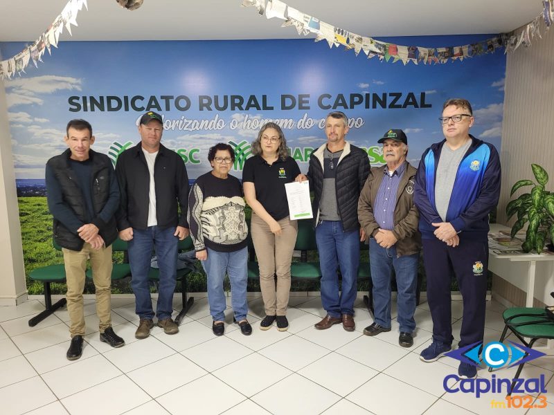 Sindicato Rural de Capinzal, com apoio de produtores, repassa recursos à APAE após leilão em Zortéa