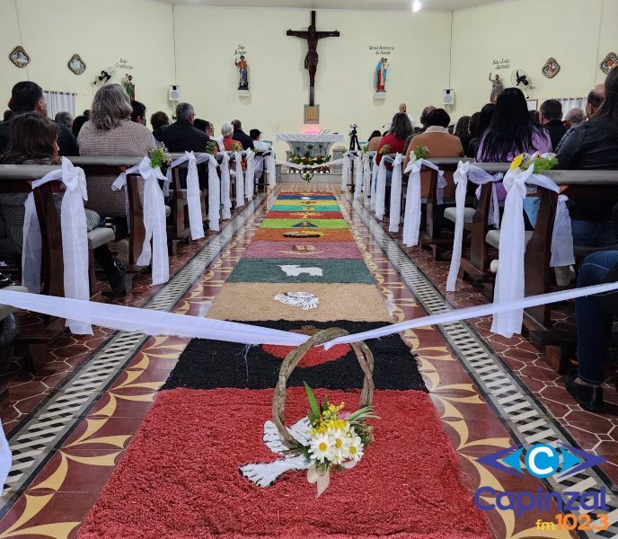 Linha Carmelinda realizou mais uma festa de Corpus Christi