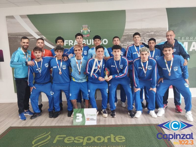Futsal masculino de Capinzal se classifica para a fase estadual dos Joguinhos Abertos de SC