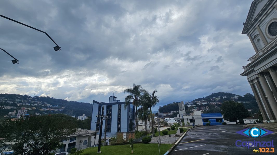 Massa de ar polar provocará queda brusca de temperatura e pode trazer neve e geada a Santa Catarina