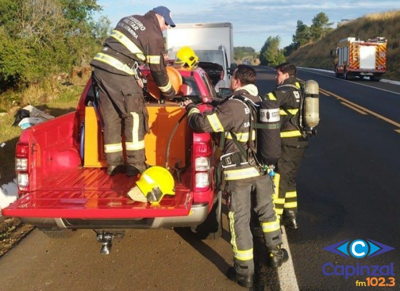 Princípio de incêndio em furgão mobiliza Bombeiros em Campos Novos