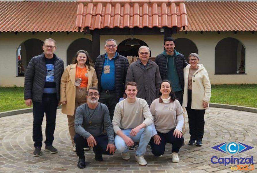 Paróquia São Paulo Apóstolo marca presença em Encontro de Lideranças Capuchinhas no Paraná