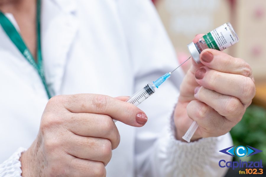 Capinzal e Ouro aplicam mais de 7.500 doses da vacina contra a gripe