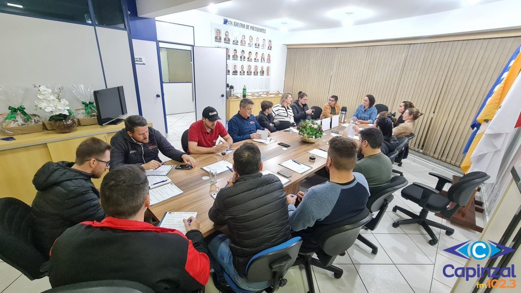 CDL de Capinzal, Ouro e Lacerdópolis realiza reunião com balanço de ações e novos projetos
