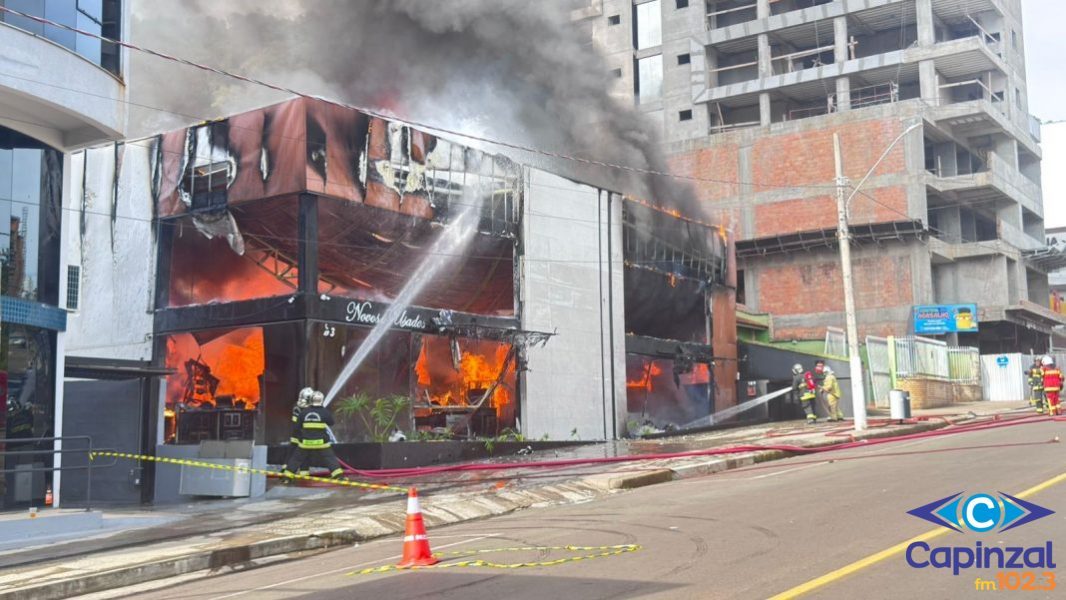 Incêndio de grandes proporções destrói loja no centro de Concórdia