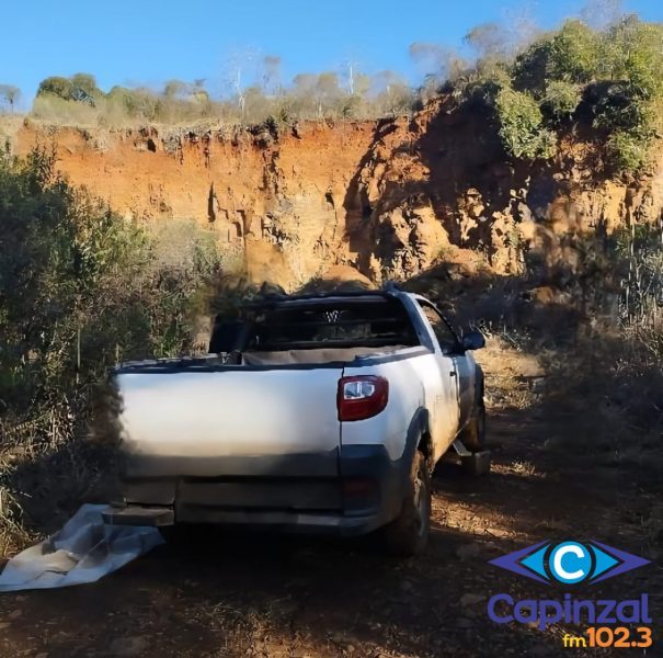 Picape furtada em Campos Novos é localizada abandonada no interior de Vargem