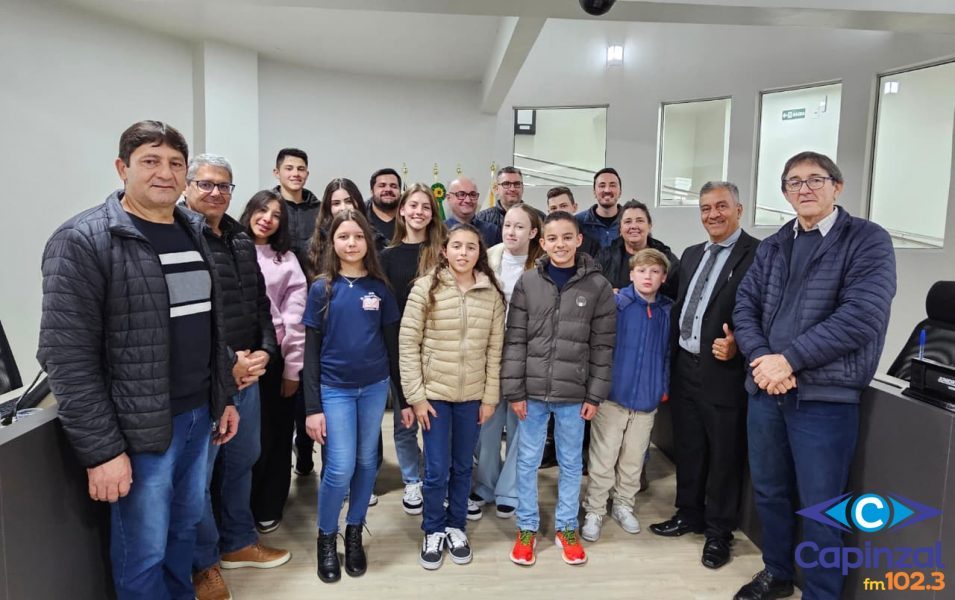 Câmara Jovem de Capinzal aprova seis moções e apresenta seis indicações em sessão mensal