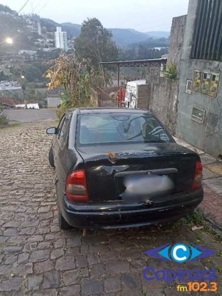 PM recupera veículo furtado em Herval d'Oeste