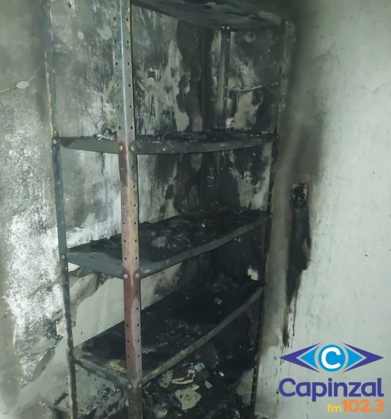 Incêndio em residência mobiliza bombeiros em Videira; morador é levado ao hospital após mal súbito