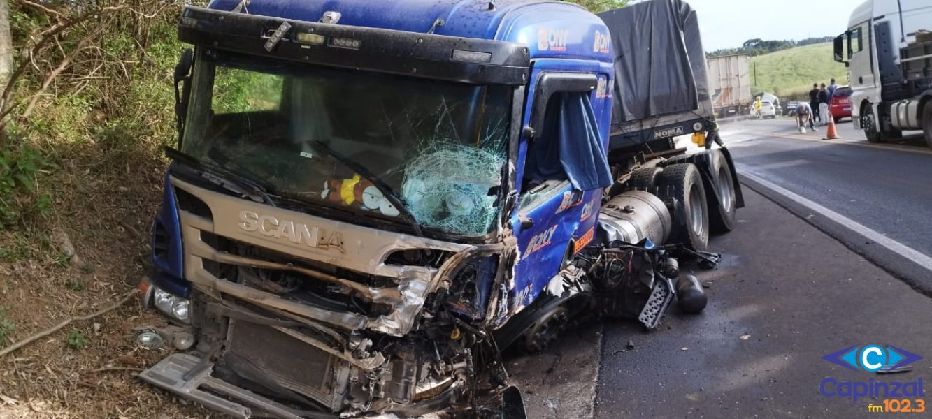 Motorista morre em colisão envolvendo três veículos na BR-282, em Vargeão