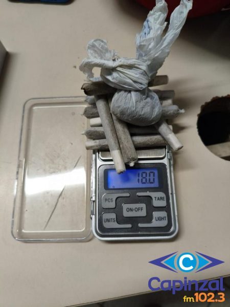 PM flagra dupla vendendo maconha no centro de Herval d’Oeste