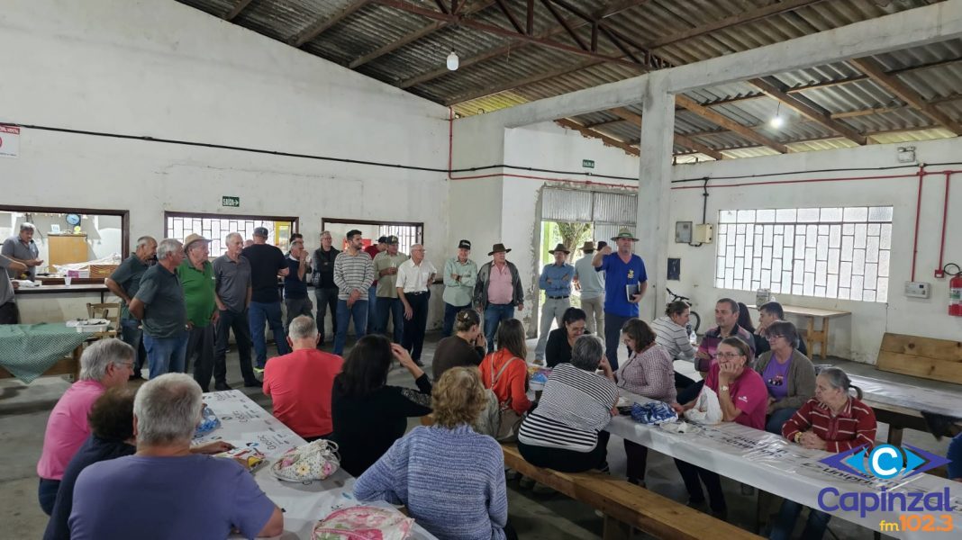Pinheiro Baixo realiza almoço de confraternização após festa em honra a Nossa Senhora do Rosário