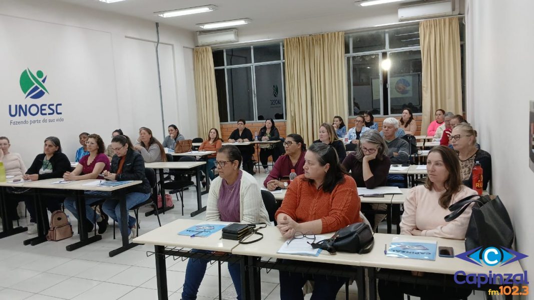 Curso de Cuidador de Idosos da ABAG inicia com abordagem sobre o Estatuto do Idoso