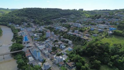 Fotos: Douglas Varela  - Capinzal FM  - arquivo