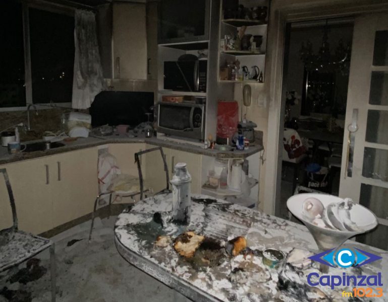 Incêndio em apartamento mobiliza Bombeiros no centro de Joaçaba