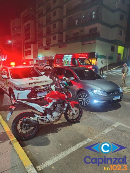 Colisão entre carro e moto deixa jovem ferida em Piratuba