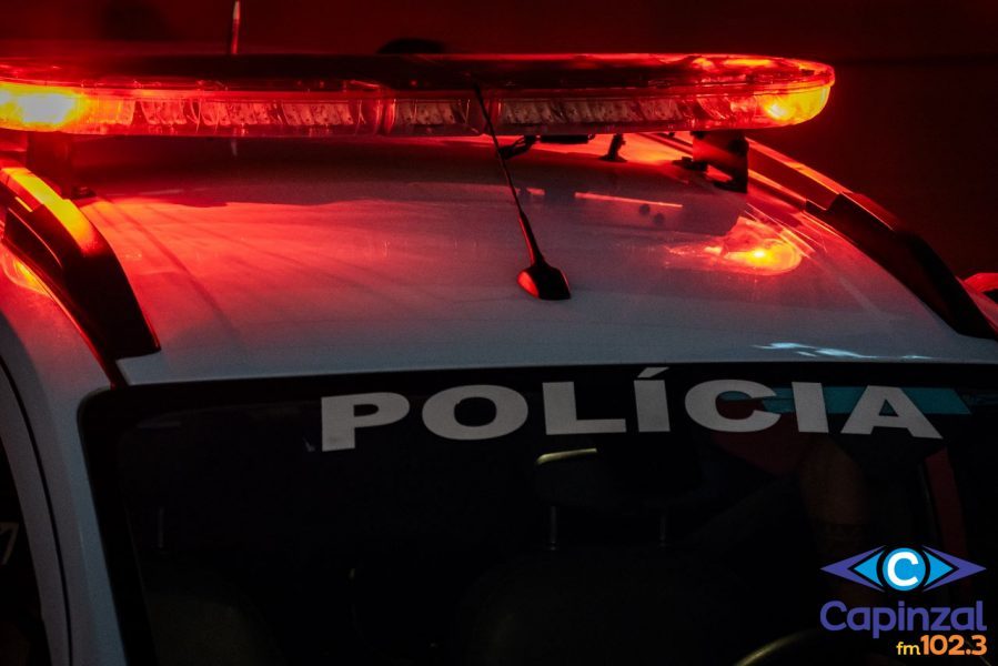 Mulher fica ferida após ser esfaqueada dentro de casa em Campos Novos