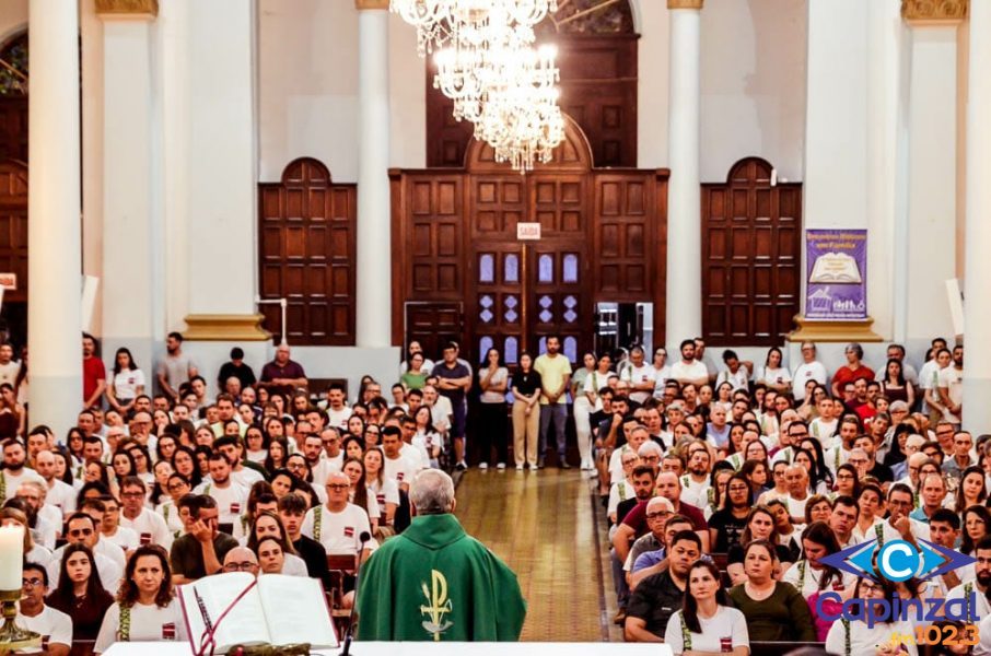 Missa de envio marca preparação para o XIV Acampamento no Limite com Cristo