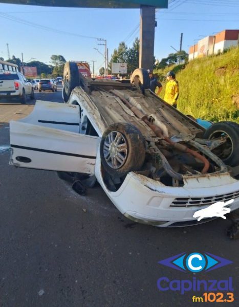 Colisão frontal entre dois carros é registrada em Curitibanos