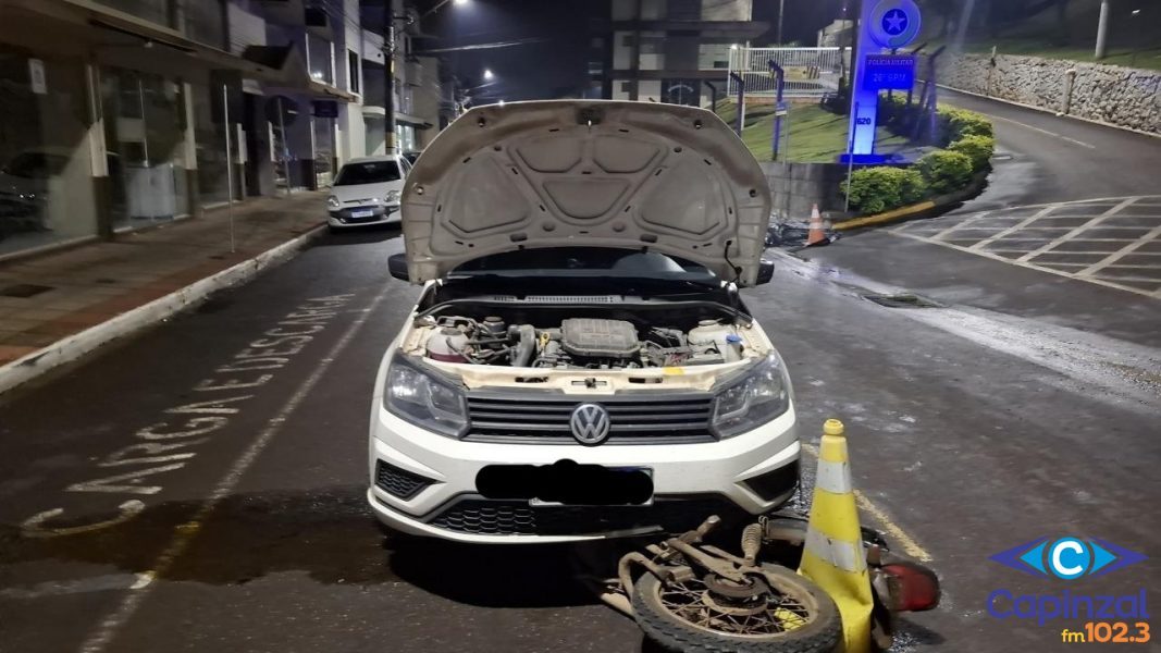 Condutor embriagado causa acidente e é preso pela PM no centro de Herval d’Oeste