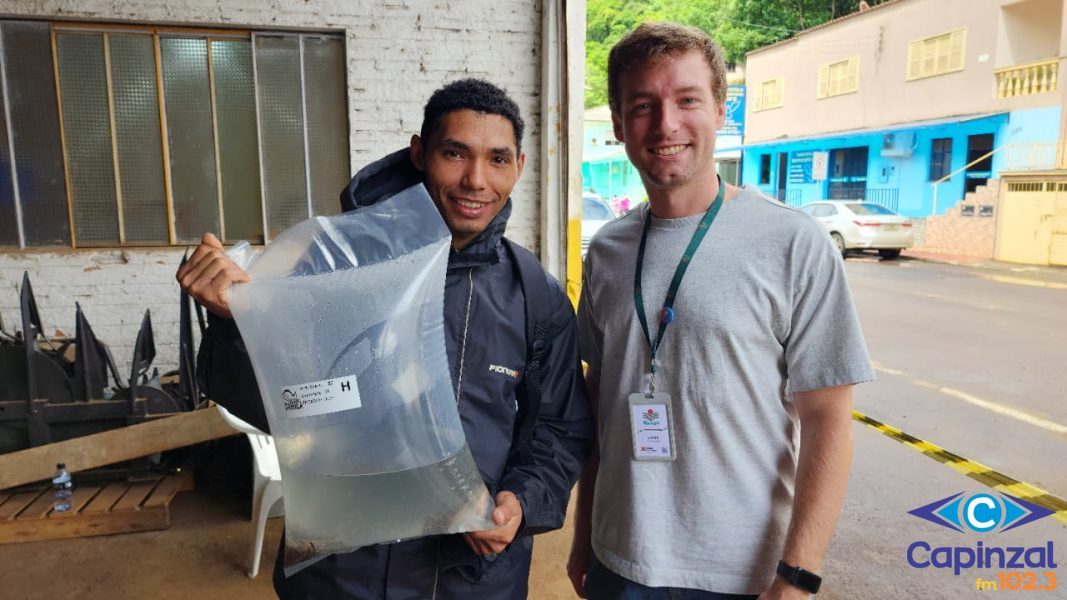 Quase 40 famílias de Capinzal e Ouro participam da última compra coletiva de alevinos promovida pela Epagri